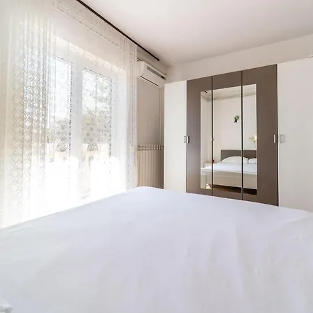 Apartment Bozica *
